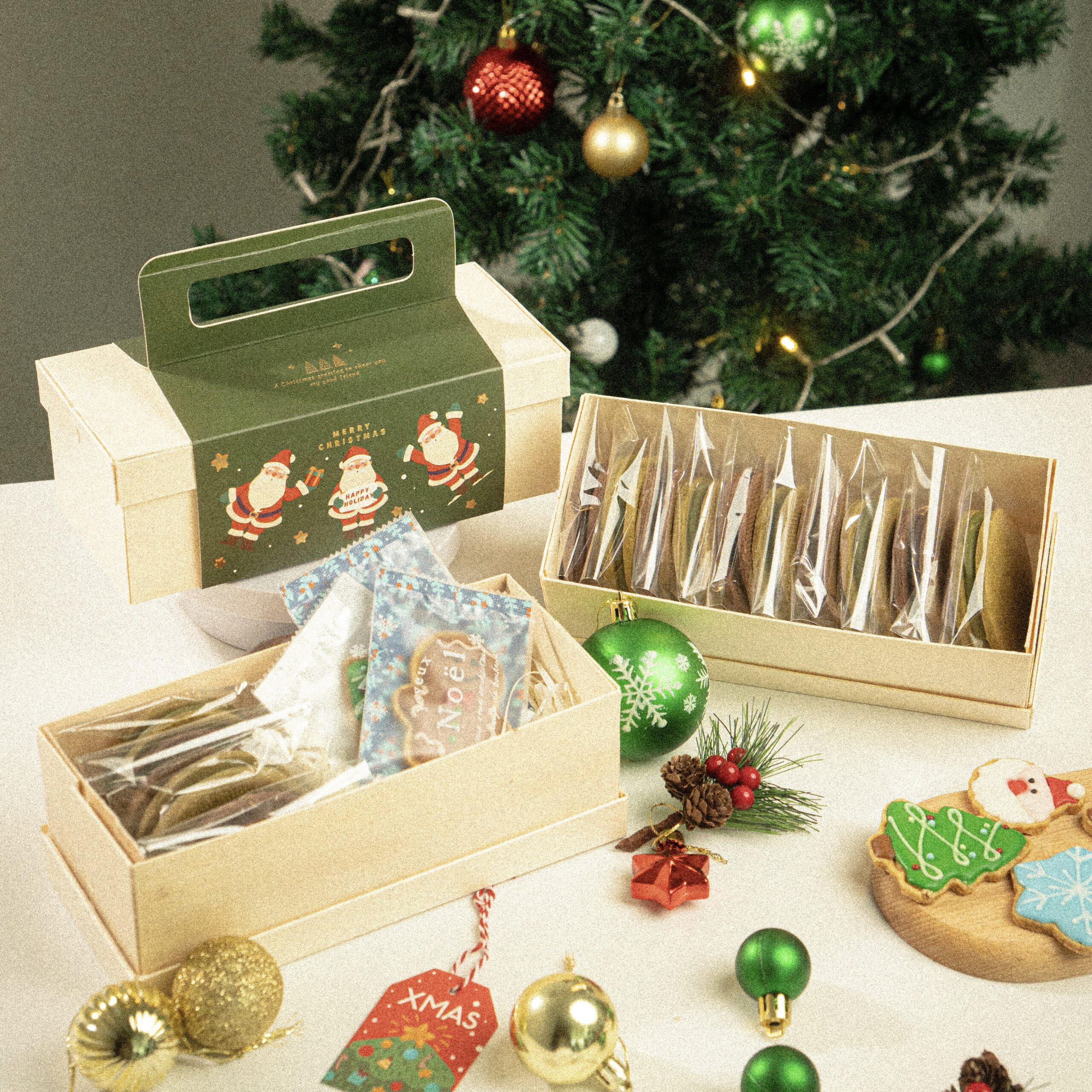 Sand Butter Cookies Gift Box - Uji Matcha &  Dark Chocolate Ganache